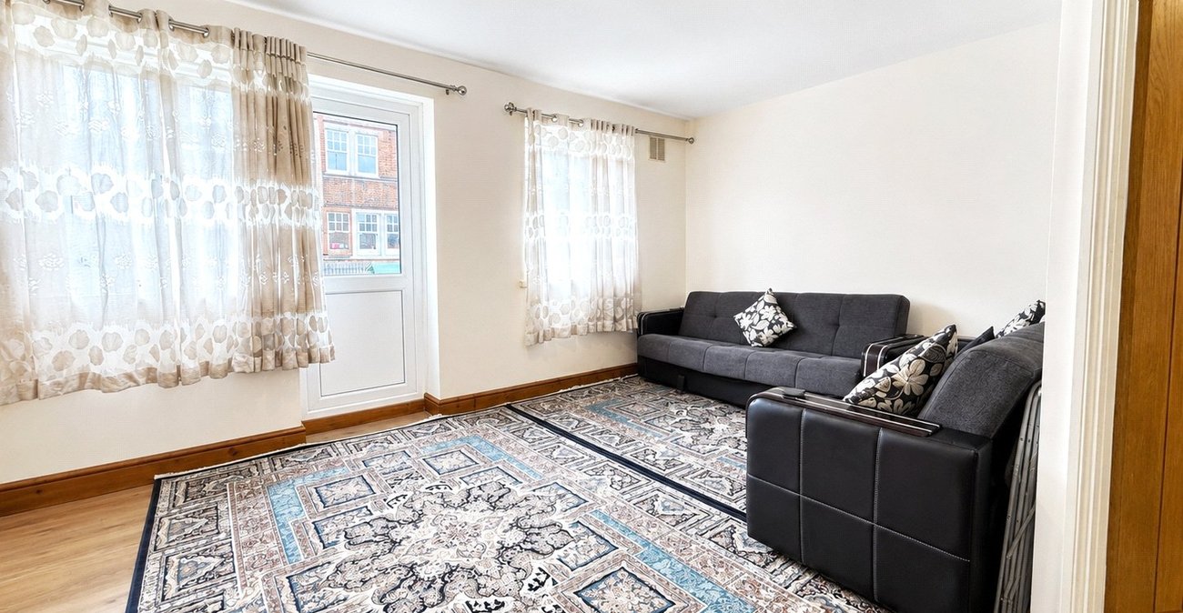 property for sale in London | Robinson Jackson