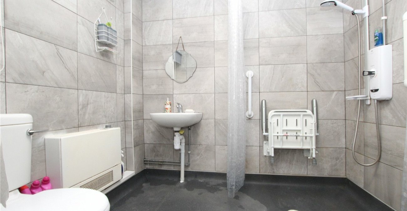 5 bedroom house for sale in Plumstead | Robinson Jackson