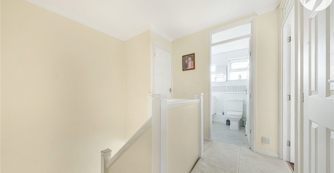 3 bedroom house for sale in Swanley | Robinson Jackson