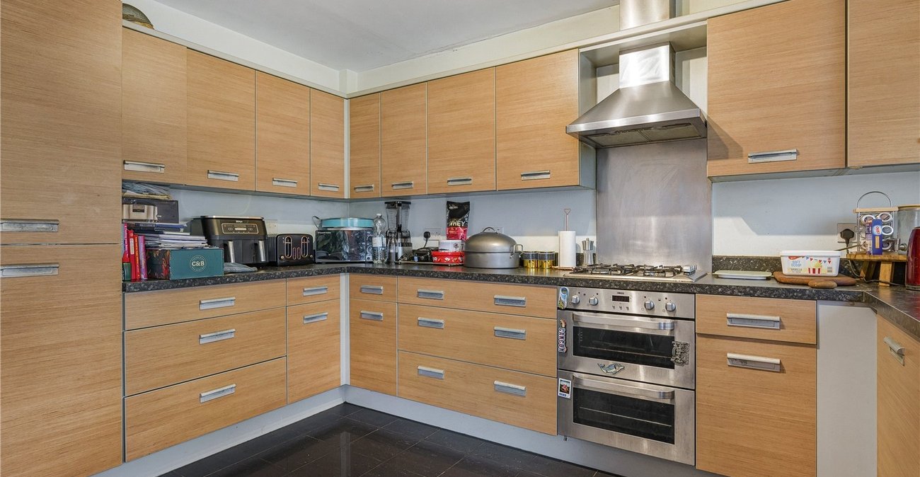 3 bedroom house for sale in Dartford | Robinson Jackson