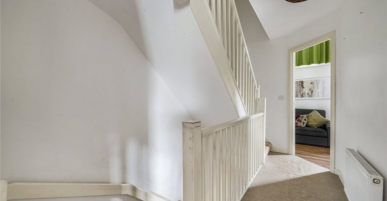 3 bedroom house for sale in Dartford | Robinson Jackson