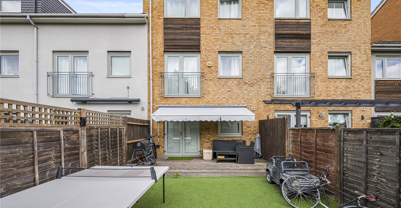 3 bedroom house for sale in Dartford | Robinson Jackson