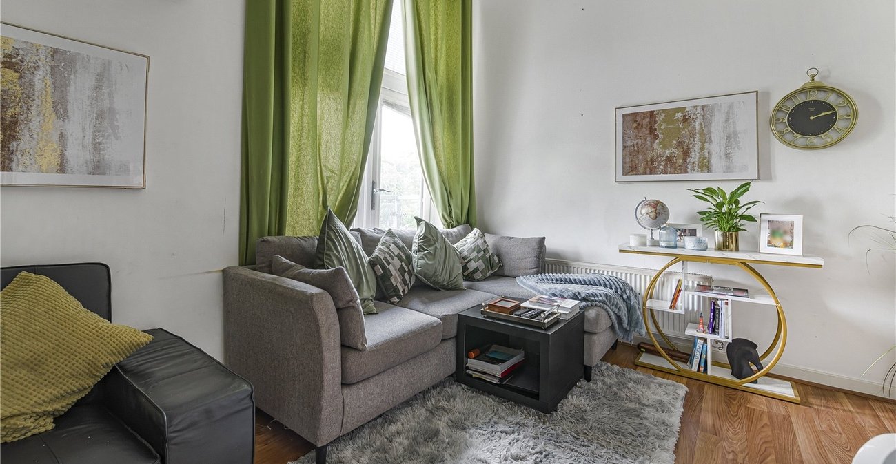 3 bedroom house for sale in Dartford | Robinson Jackson