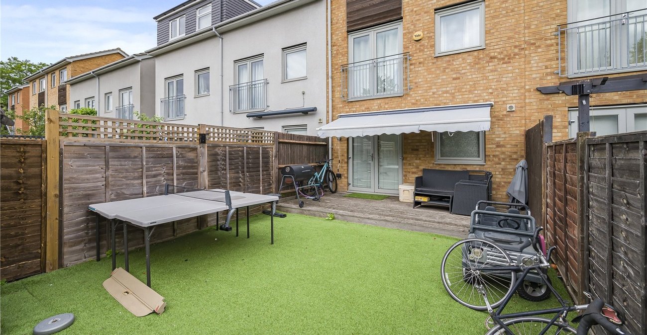3 bedroom house for sale in Dartford | Robinson Jackson