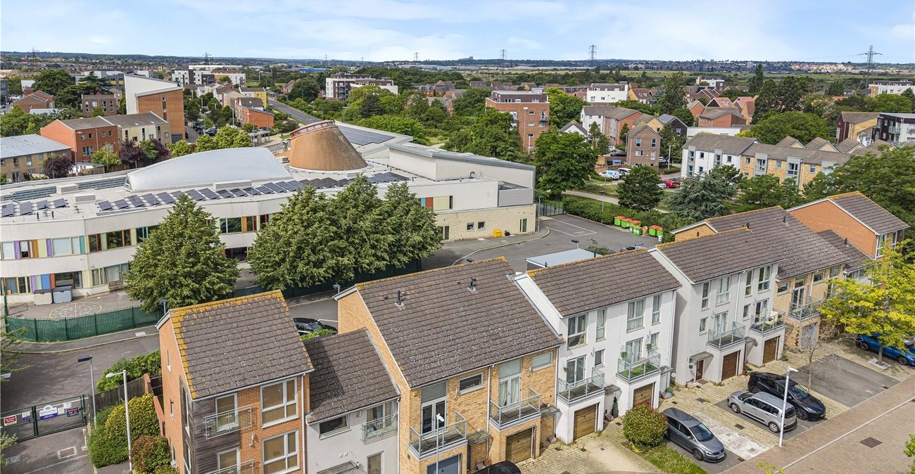 3 bedroom house for sale in Dartford | Robinson Jackson
