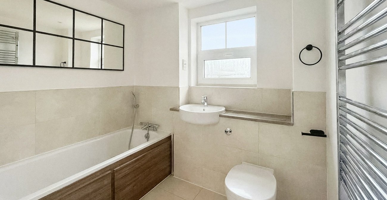 2 bedroom property for sale in Bexley | Robinson Jackson