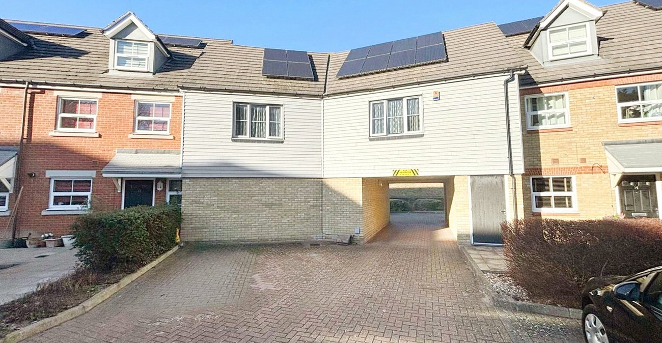 2 bedroom property for sale in Bexley | Robinson Jackson