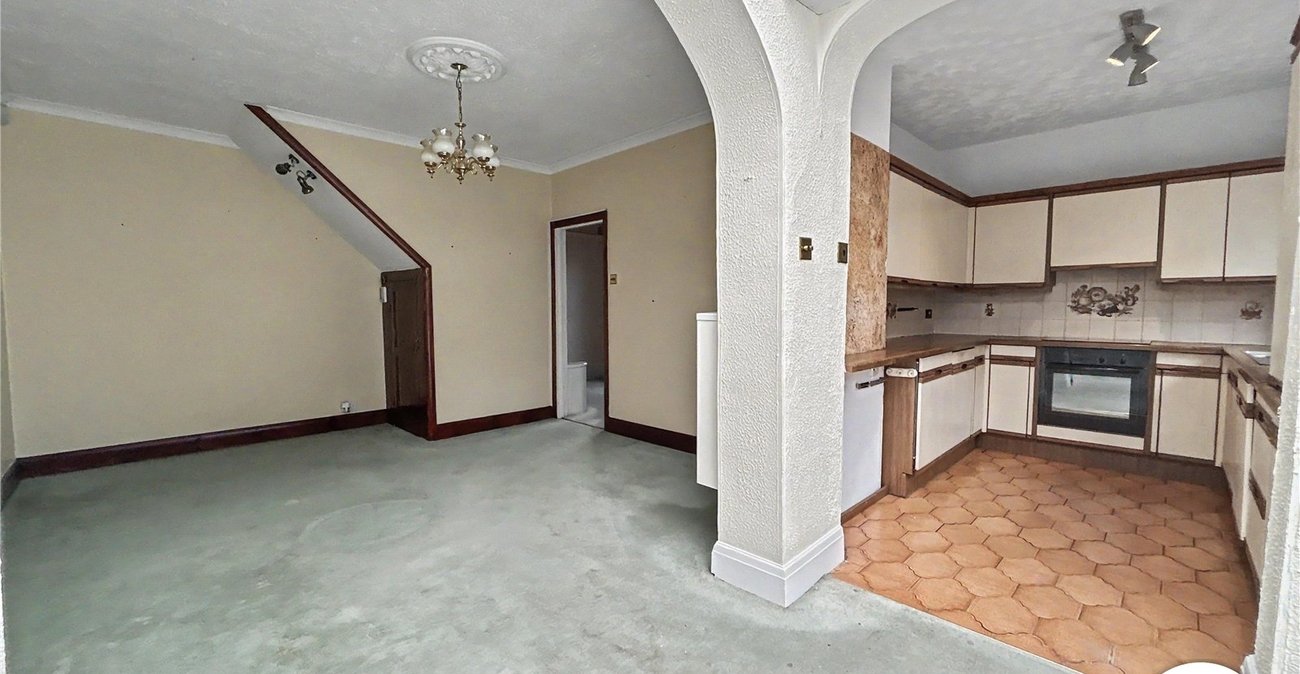 4 bedroom house for sale in Sidcup | Robinson Jackson