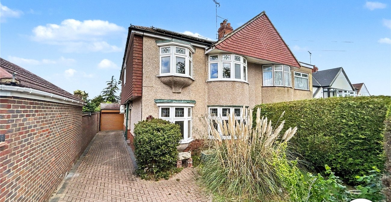 4 bedroom house for sale in Sidcup | Robinson Jackson