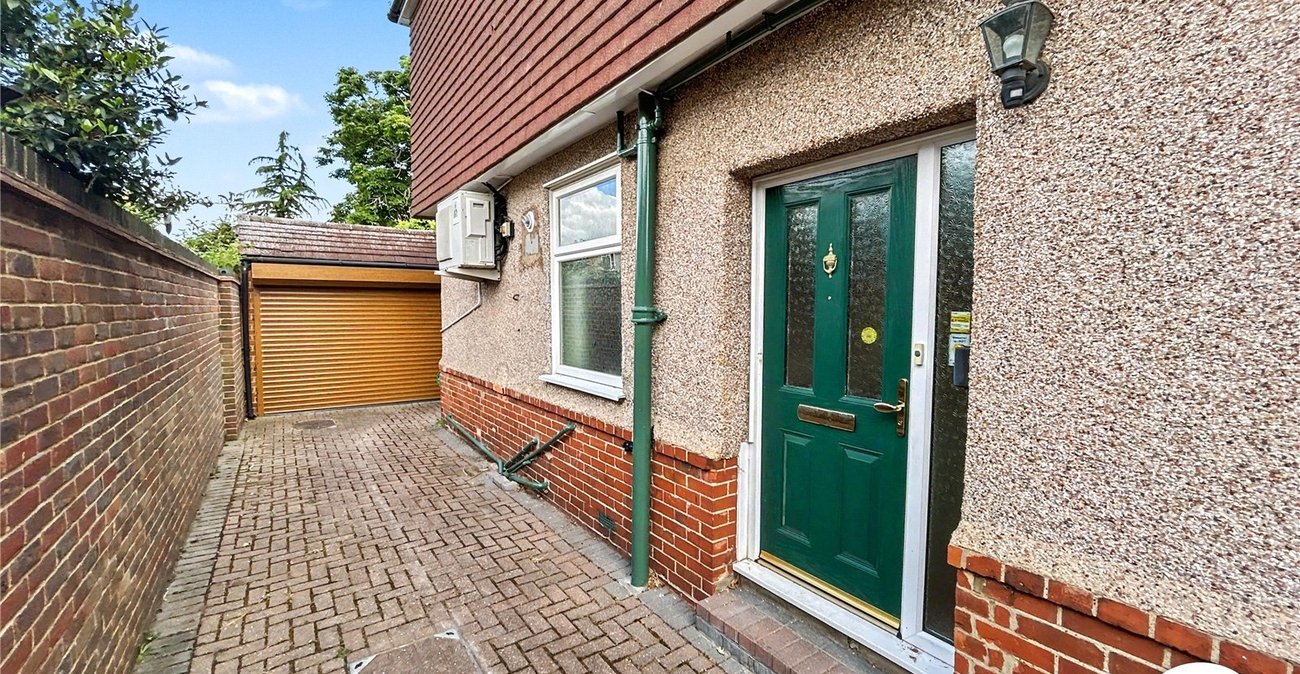 4 bedroom house for sale in Sidcup | Robinson Jackson