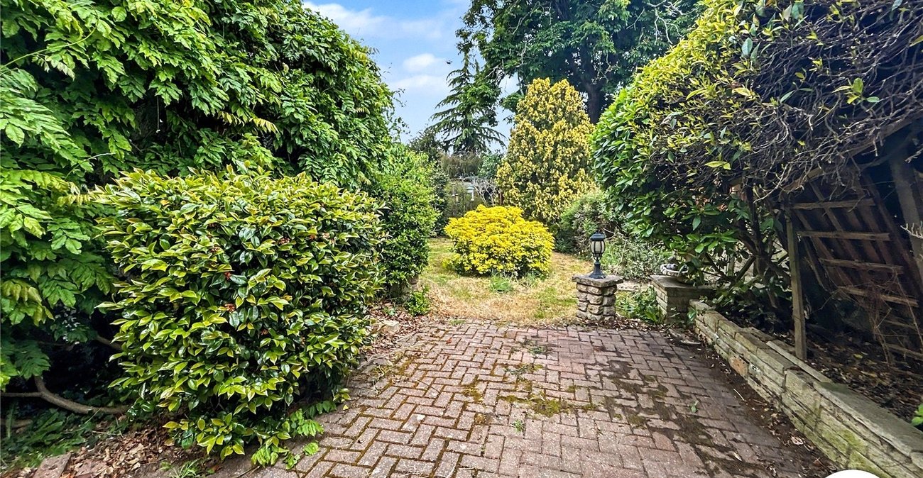 4 bedroom house for sale in Sidcup | Robinson Jackson
