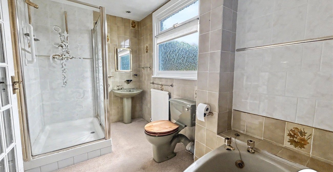 4 bedroom house for sale in Sidcup | Robinson Jackson