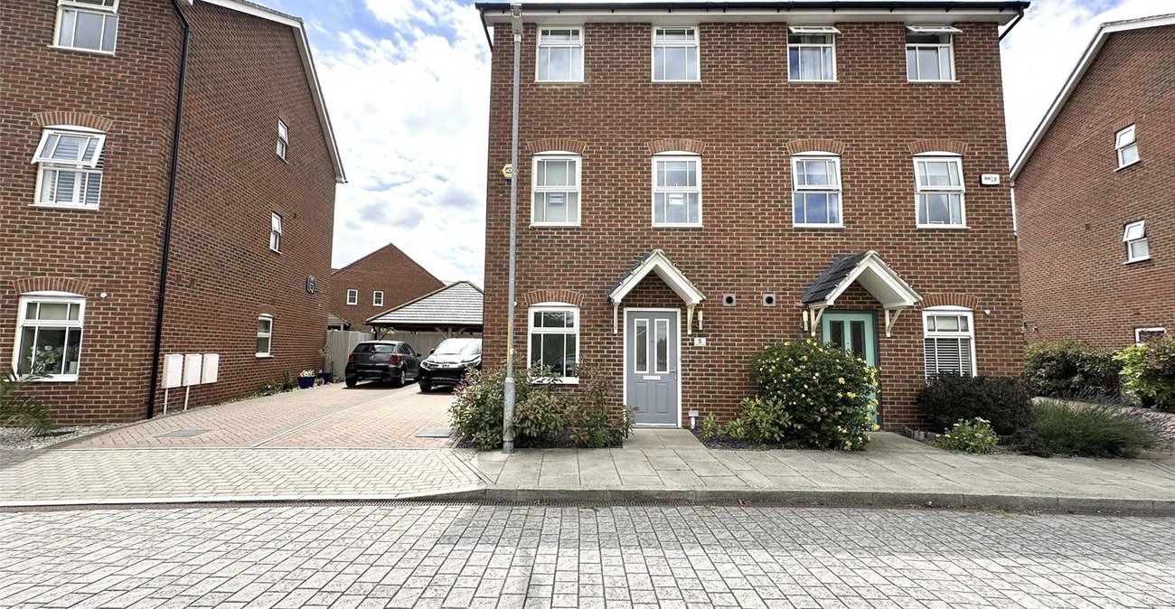 3 bedroom house for sale in Castle Hill | Robinson Jackson