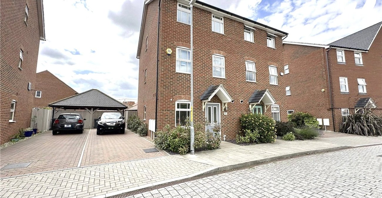 3 bedroom house for sale in Castle Hill | Robinson Jackson