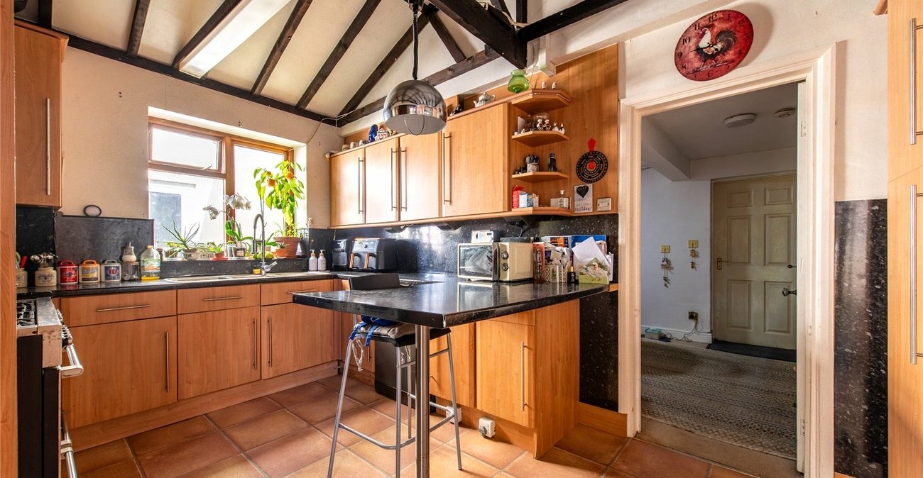 4 bedroom house for sale in Cliffe | Robinson Michael & Jackson