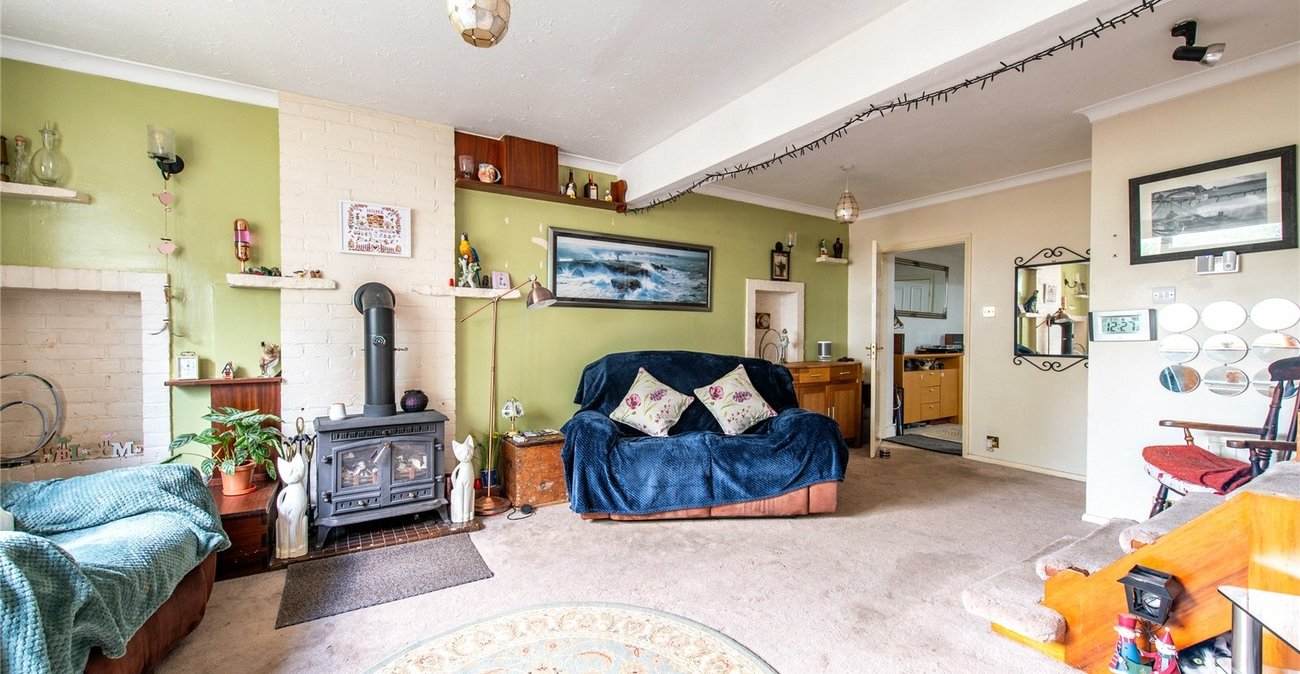 4 bedroom house for sale in Cliffe | Robinson Michael & Jackson