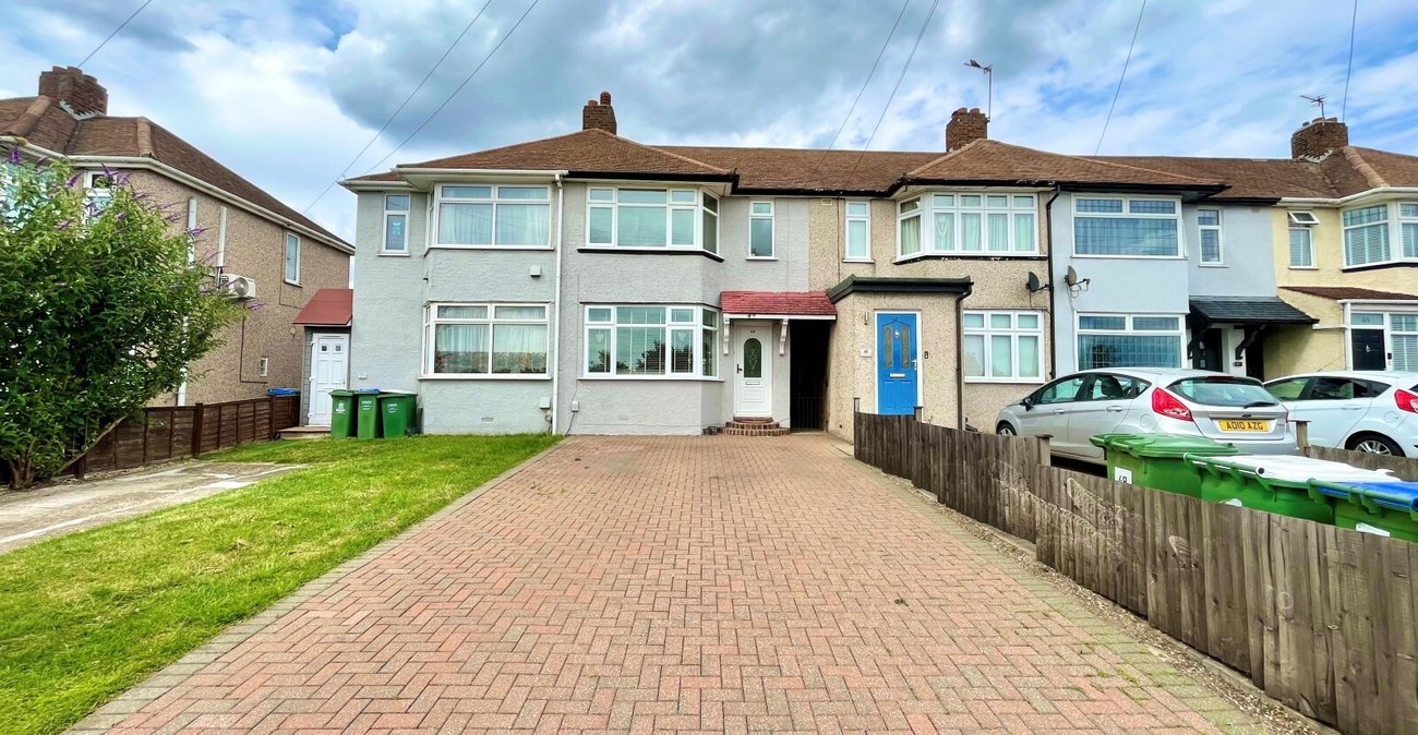 3 bedroom house for sale in Sidcup | Robinson Jackson