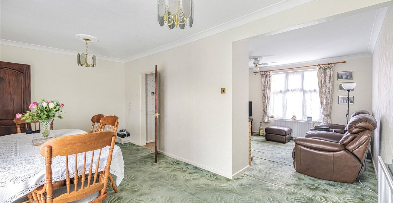 2 bedroom house for sale in Dartford | Robinson Jackson