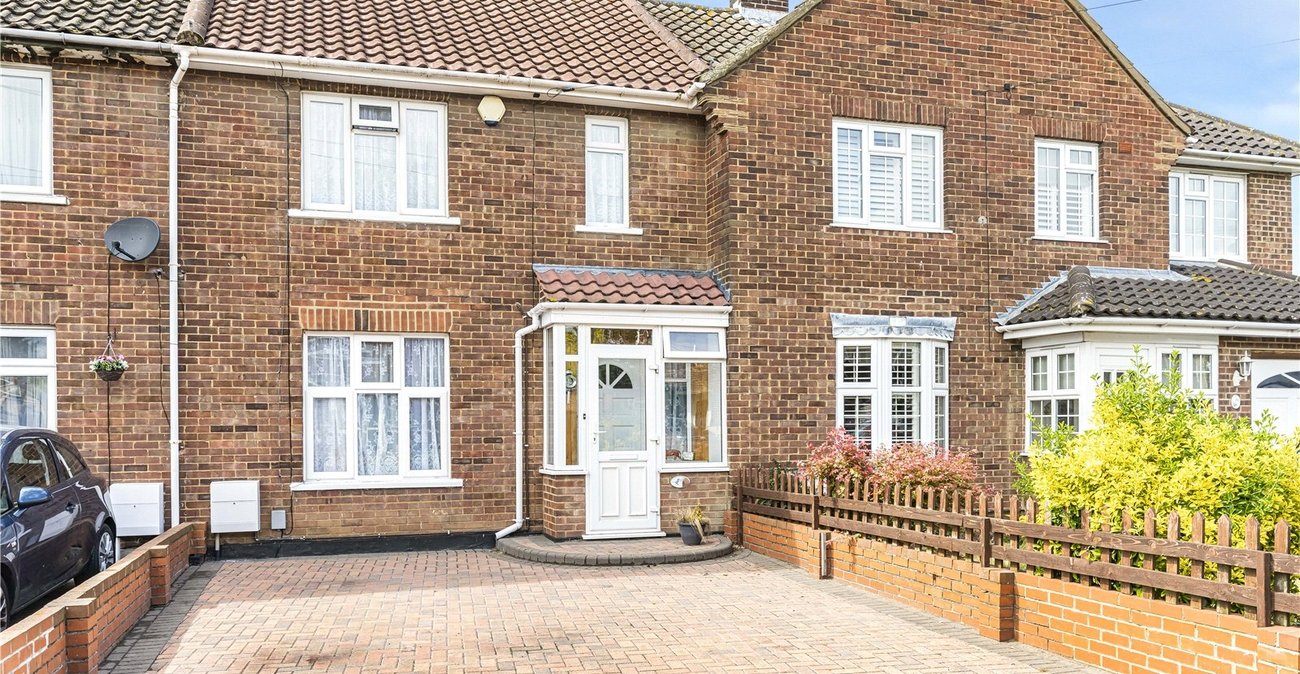 2 bedroom house for sale in Dartford | Robinson Jackson