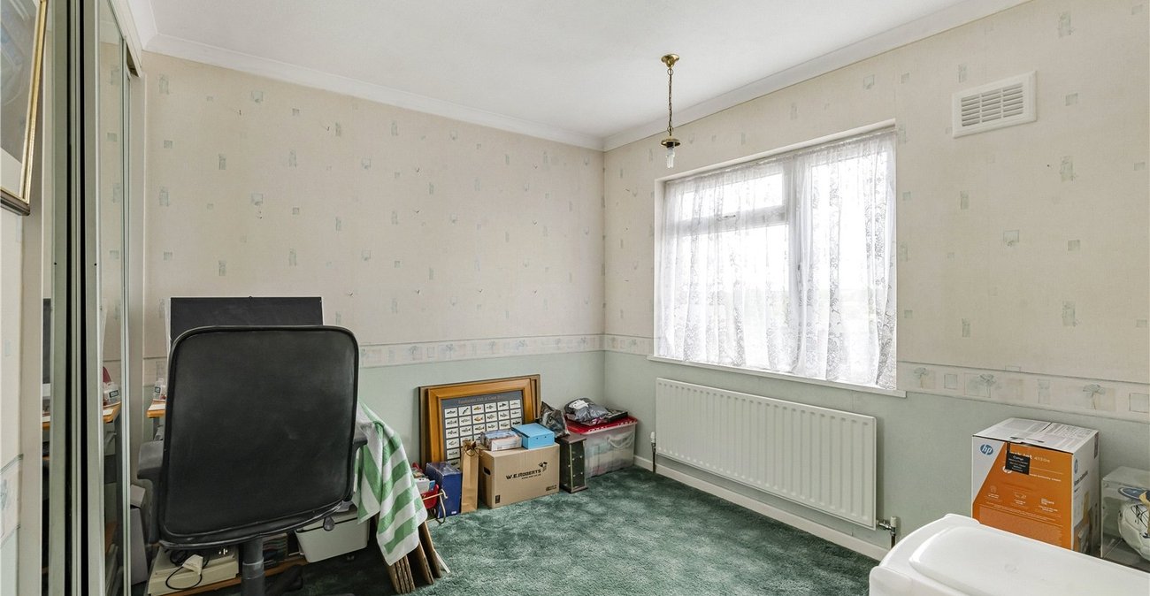 2 bedroom house for sale in Dartford | Robinson Jackson