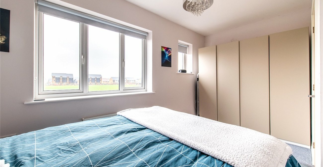 2 bedroom house for sale in Northfleet | Robinson Michael & Jackson