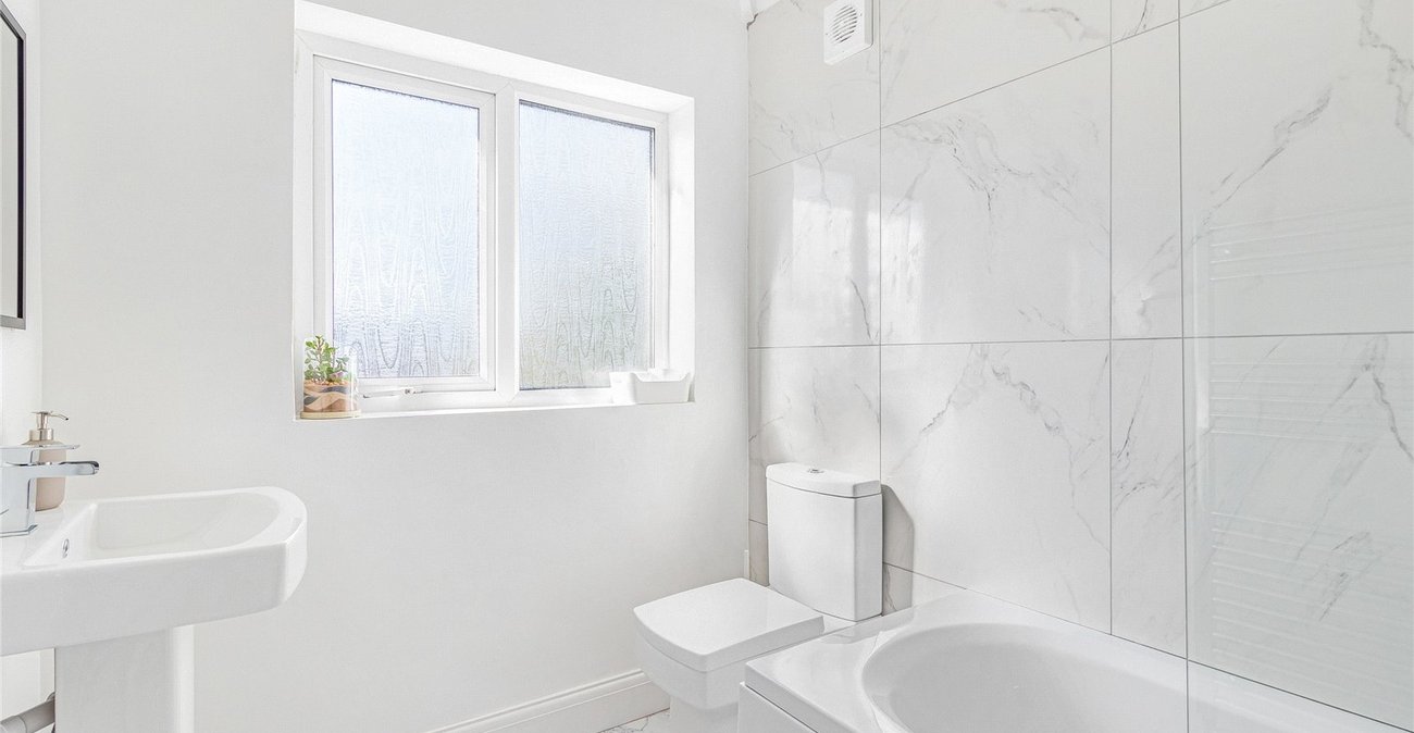 3 bedroom house for sale in Welling | Robinson Jackson