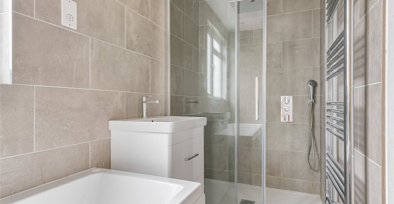 5 bedroom house for sale in Welling | Robinson Jackson