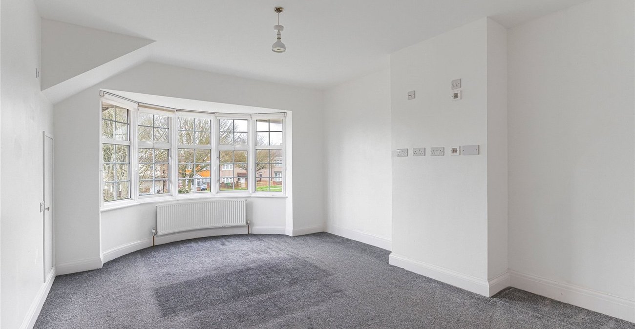 5 bedroom house for sale in Welling | Robinson Jackson