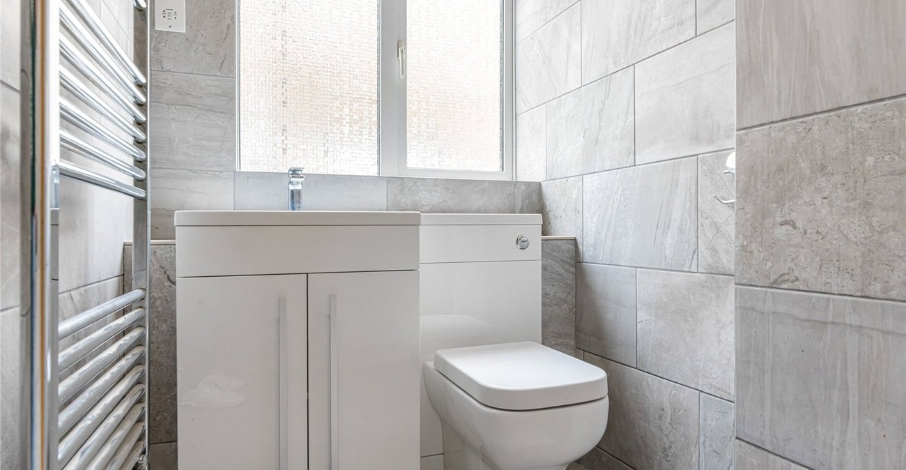 5 bedroom house for sale in Welling | Robinson Jackson