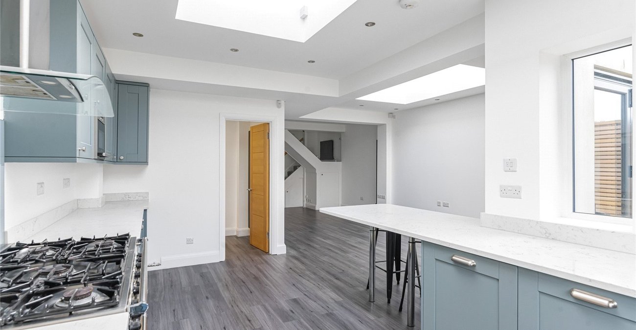 5 bedroom house for sale in Welling | Robinson Jackson