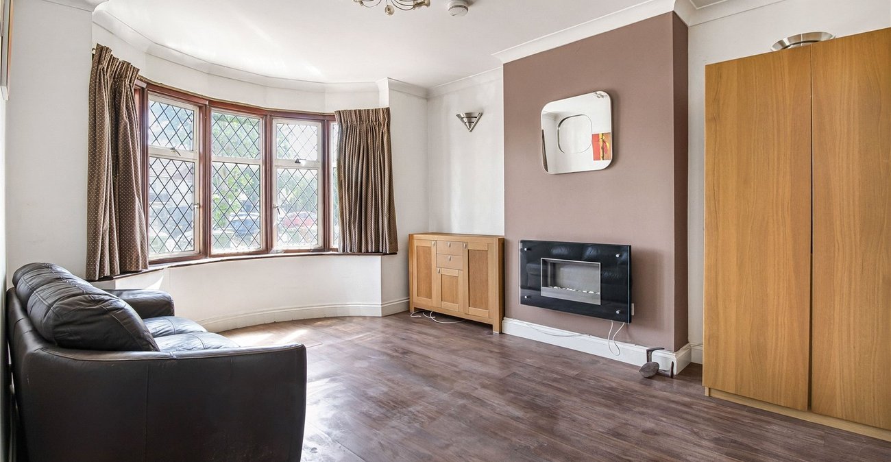 5 bedroom house for sale in Welling | Robinson Jackson