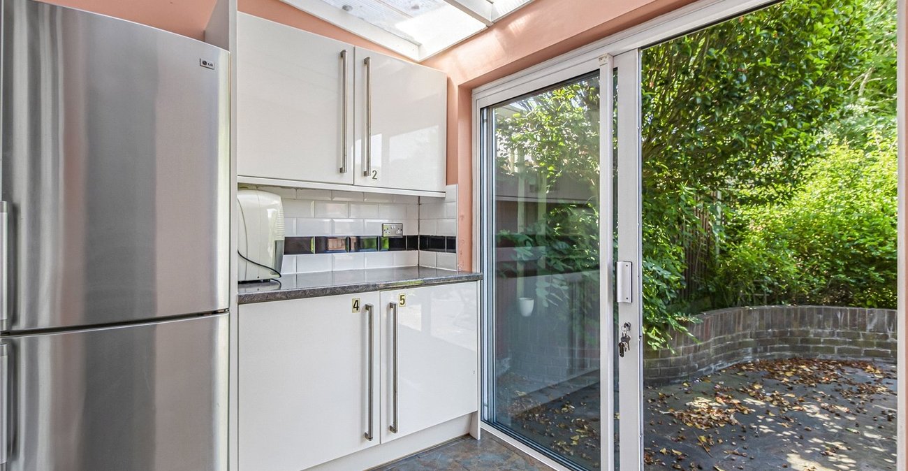 5 bedroom house for sale in Welling | Robinson Jackson