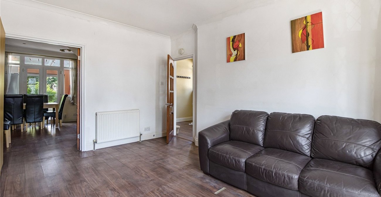 5 bedroom house for sale in Welling | Robinson Jackson