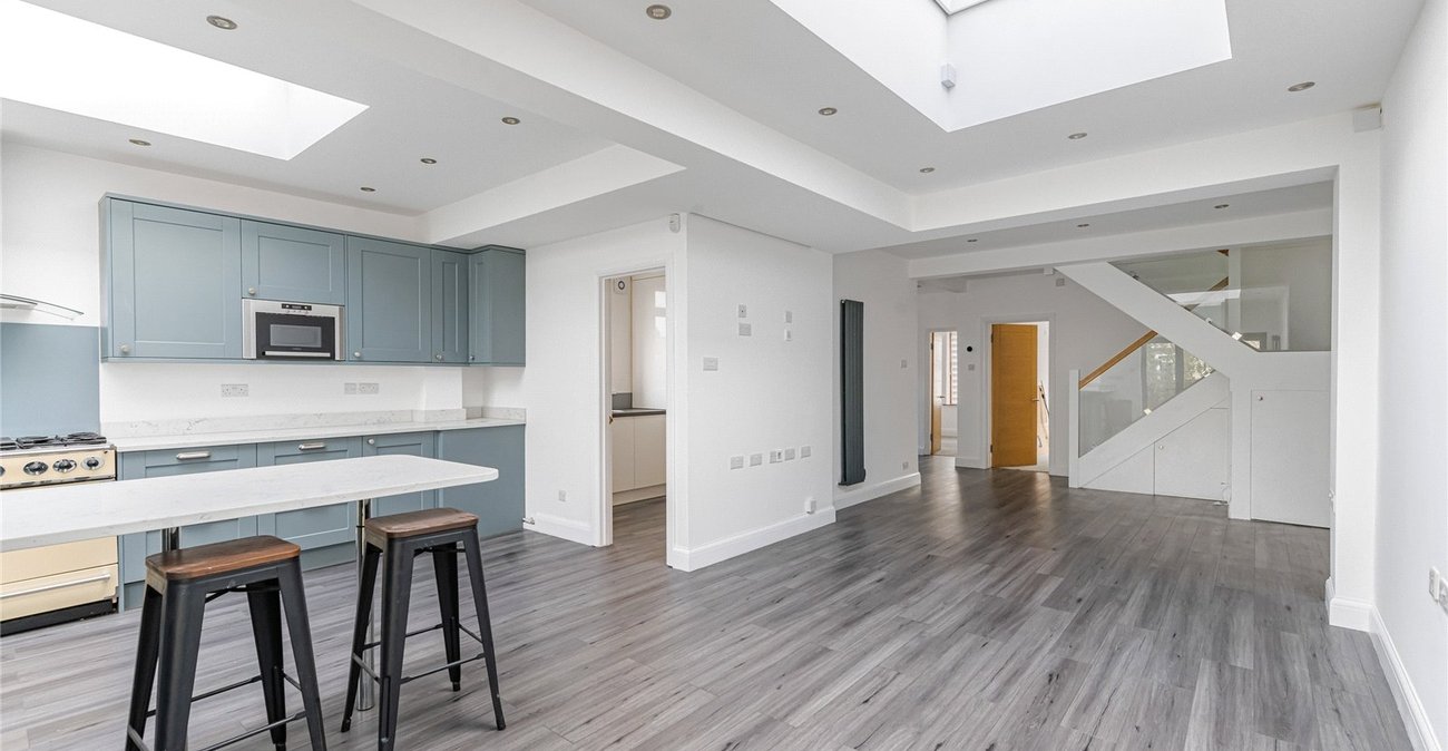 5 bedroom house for sale in Welling | Robinson Jackson