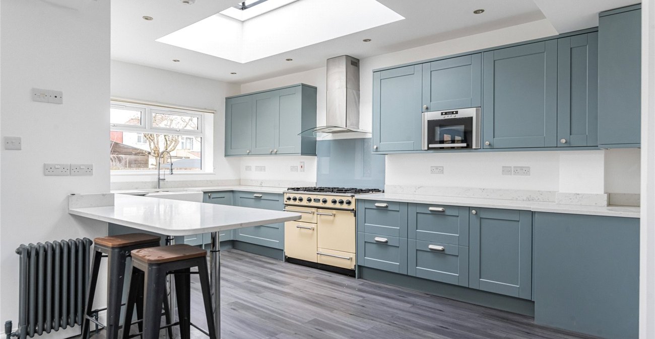 5 bedroom house for sale in Welling | Robinson Jackson