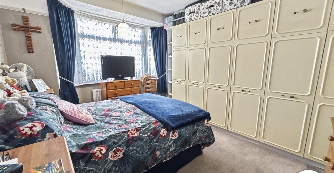 3 bedroom house for sale in Sidcup | Robinson Jackson