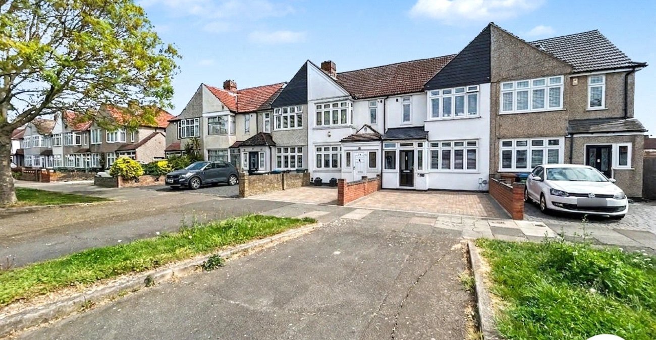 3 bedroom house for sale in Sidcup | Robinson Jackson