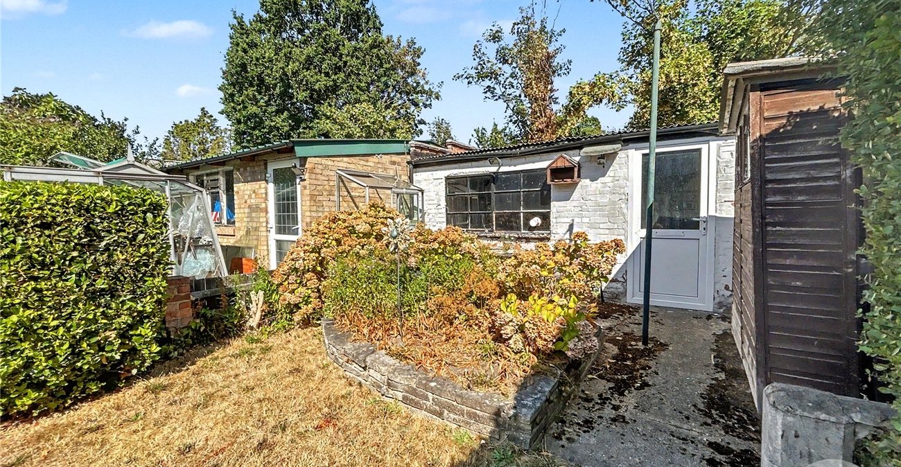 3 bedroom house for sale in Sidcup | Robinson Jackson