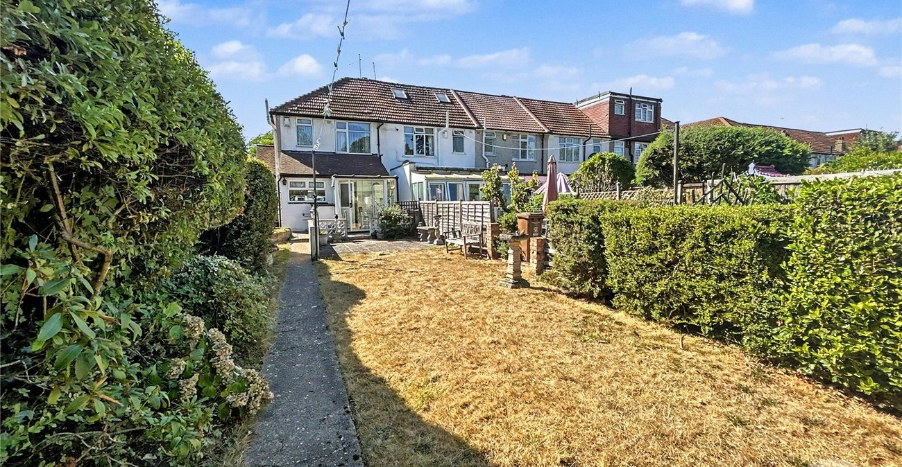 3 bedroom house for sale in Sidcup | Robinson Jackson