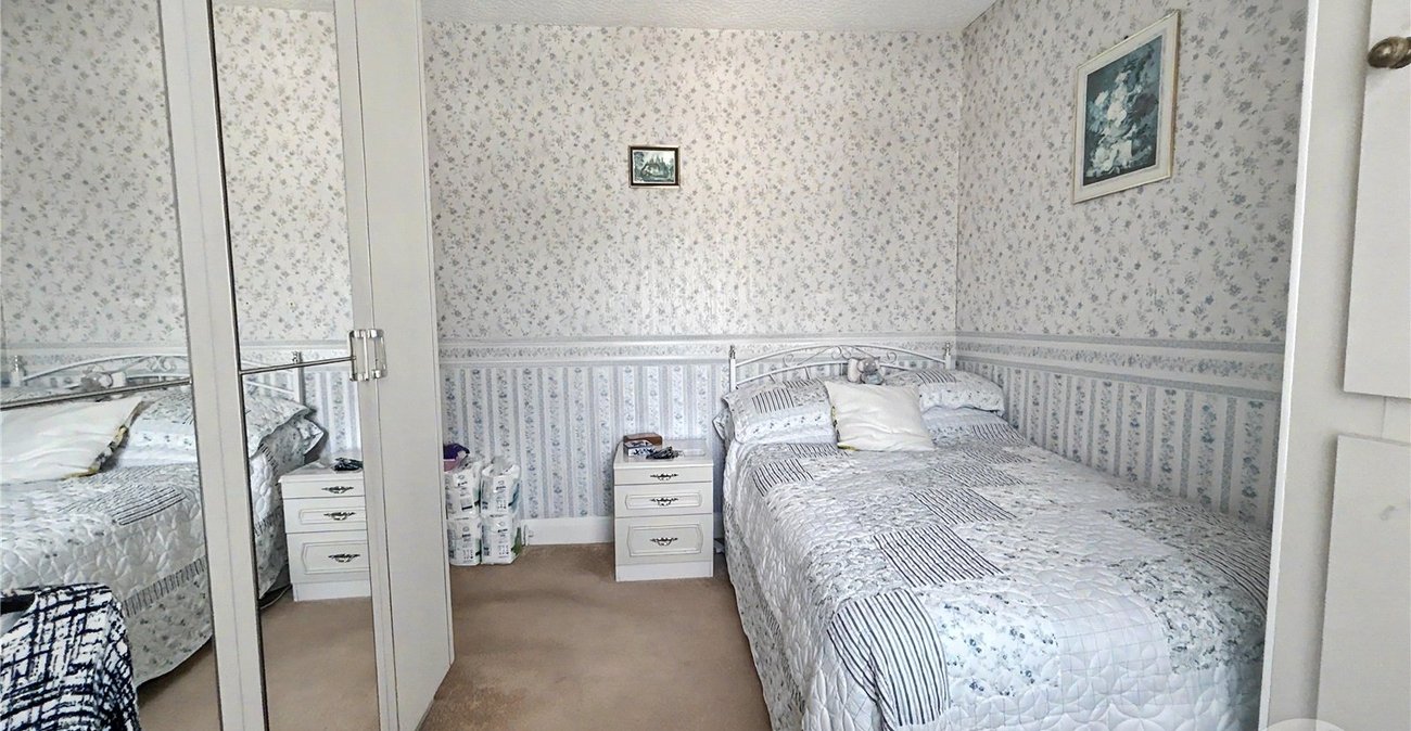 3 bedroom house for sale in Sidcup | Robinson Jackson