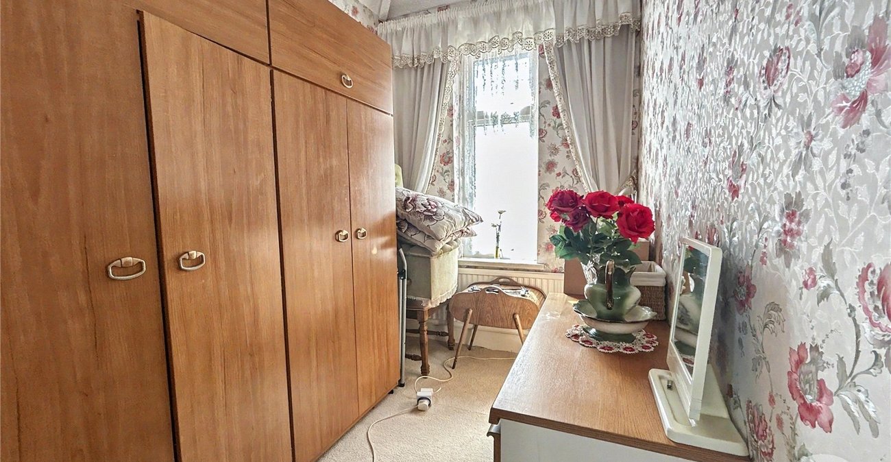 3 bedroom house for sale in Sidcup | Robinson Jackson