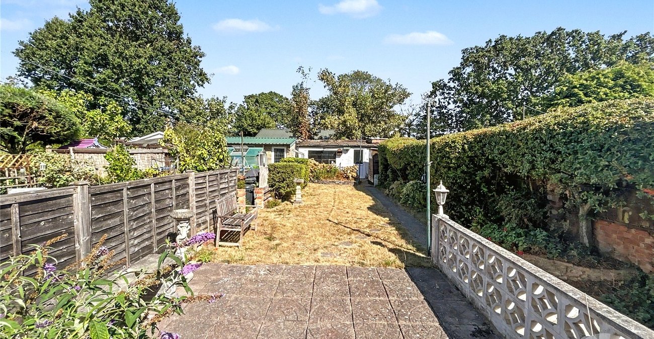 3 bedroom house for sale in Sidcup | Robinson Jackson