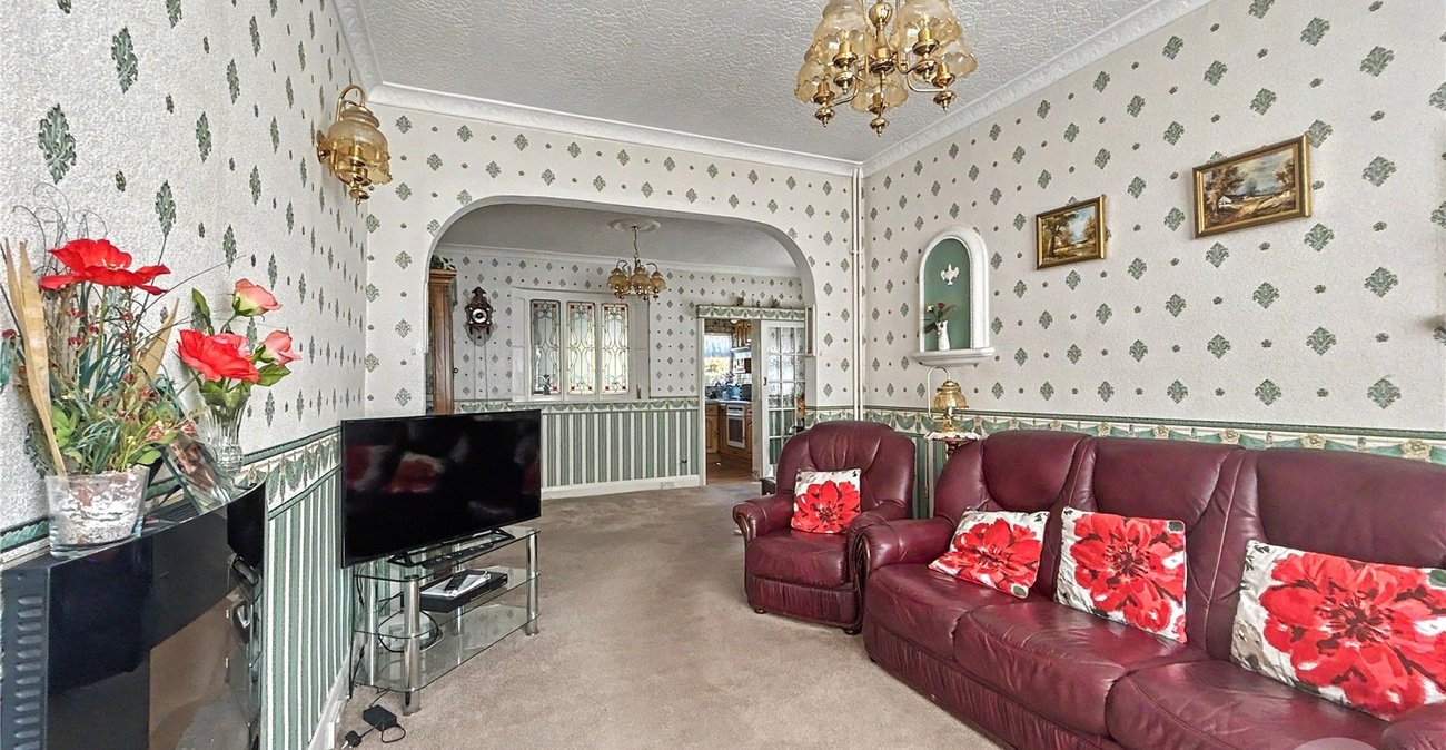 3 bedroom house for sale in Sidcup | Robinson Jackson