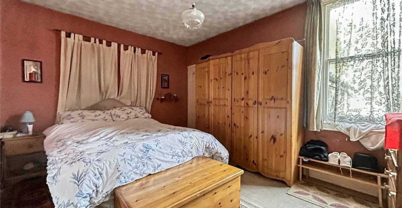 3 bedroom house for sale in Gillingham | Robinson Michael & Jackson