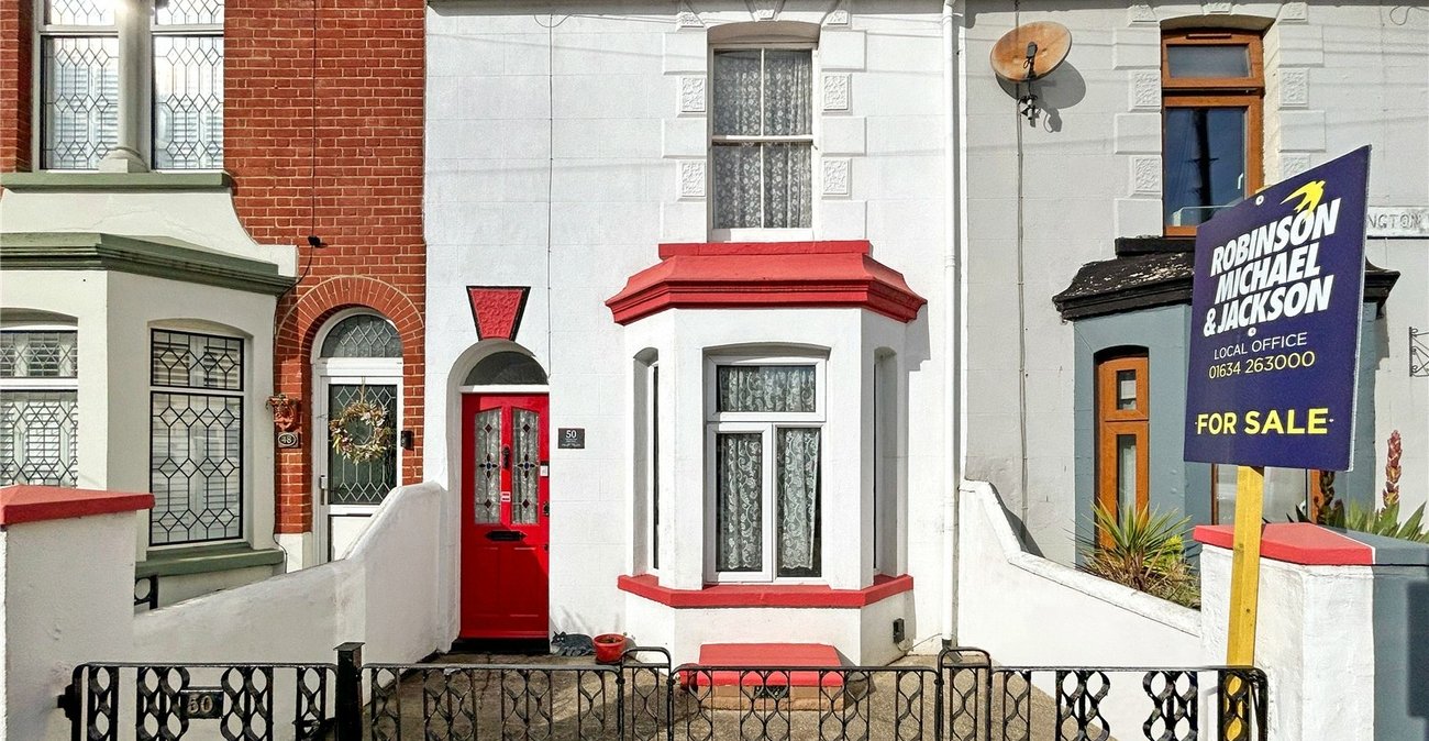 3 bedroom house for sale in Gillingham | Robinson Michael & Jackson