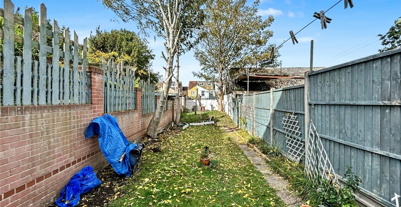 3 bedroom house for sale in Gillingham | Robinson Michael & Jackson