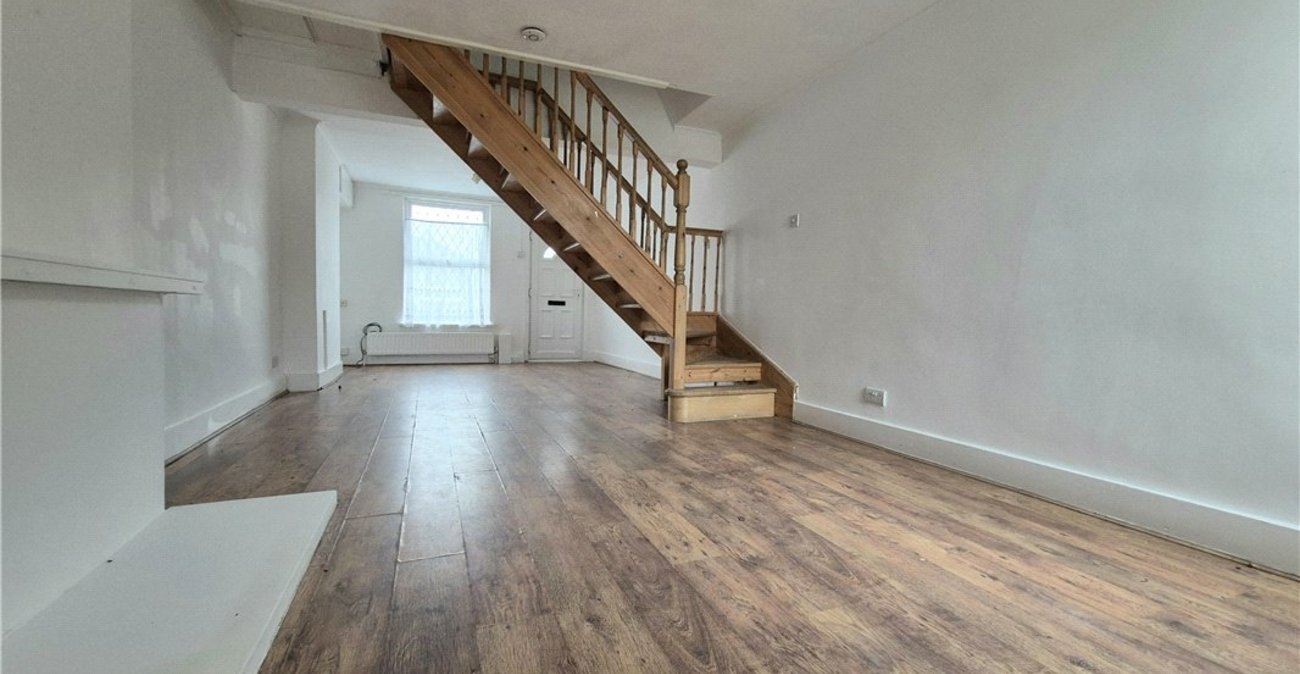 2 bedroom house for sale in Orpington | Robinson Jackson