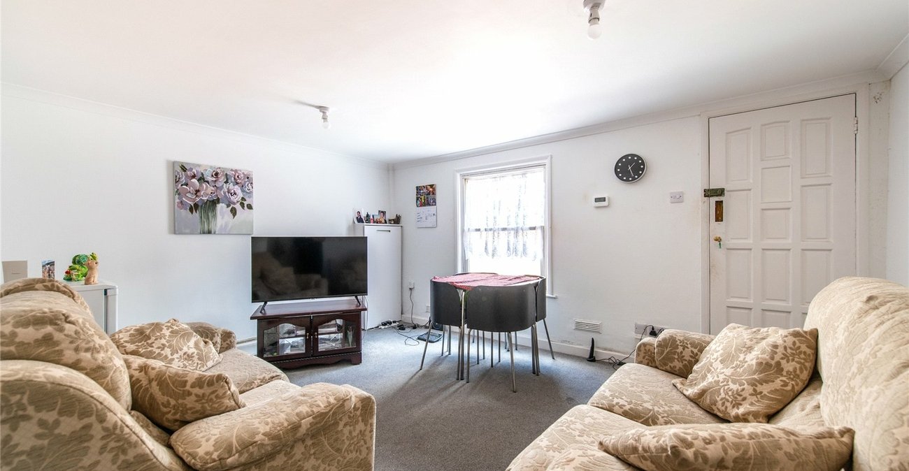 4 bedroom house for sale in Gravesend | Robinson Michael & Jackson