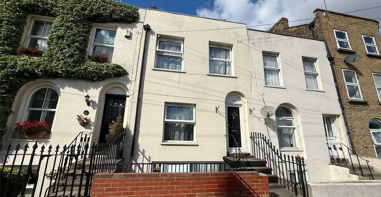 4 bedroom house for sale in Gravesend | Robinson Michael & Jackson