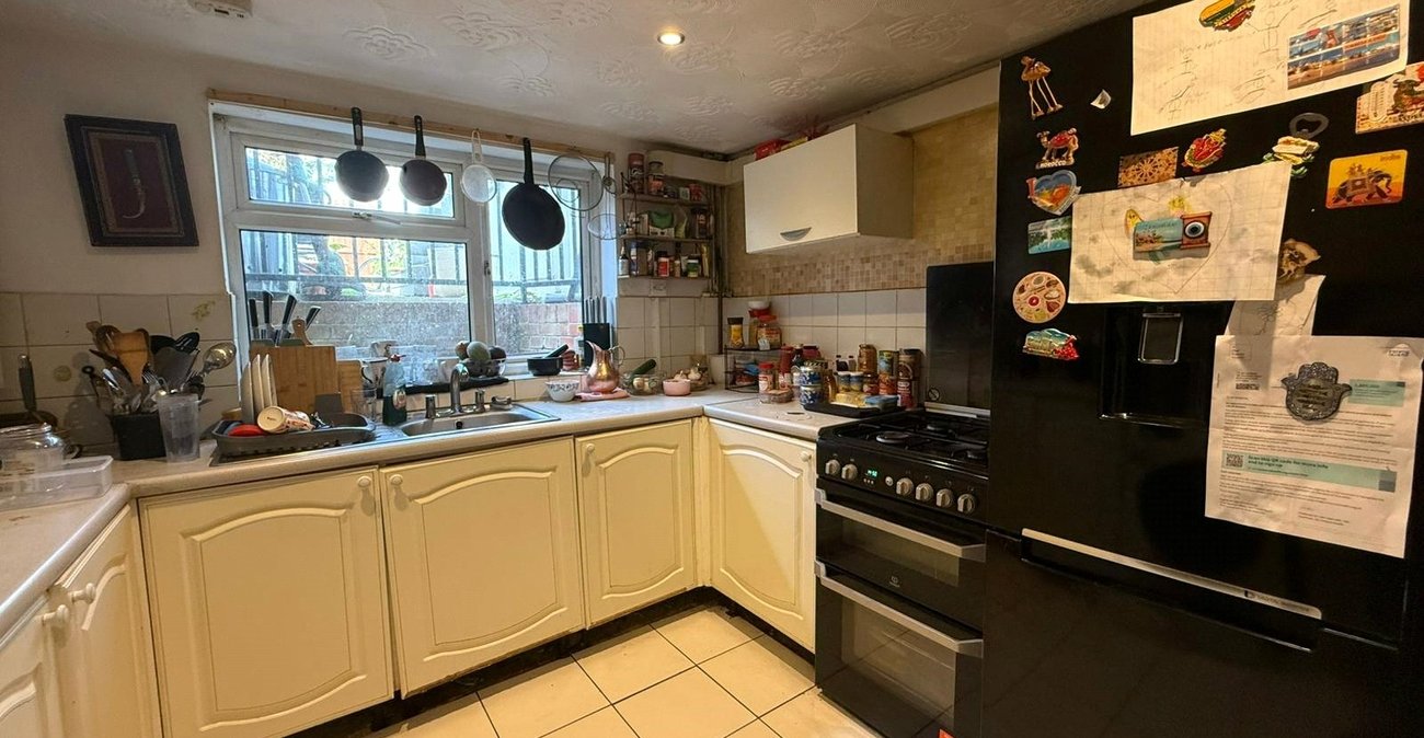 4 bedroom house for sale in Gravesend | Robinson Michael & Jackson